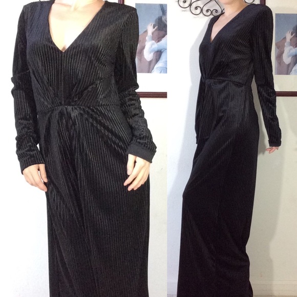 SOLD FILLMORE Lush Black Velvet Stretchy Jumpsuit - Picture 7 of 10